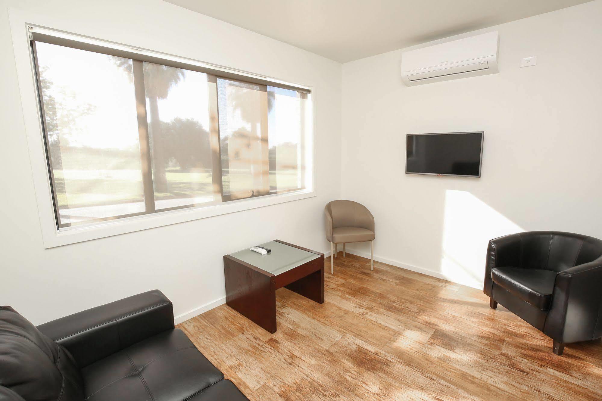Commodore Mildura Motel Eksteriør bilde