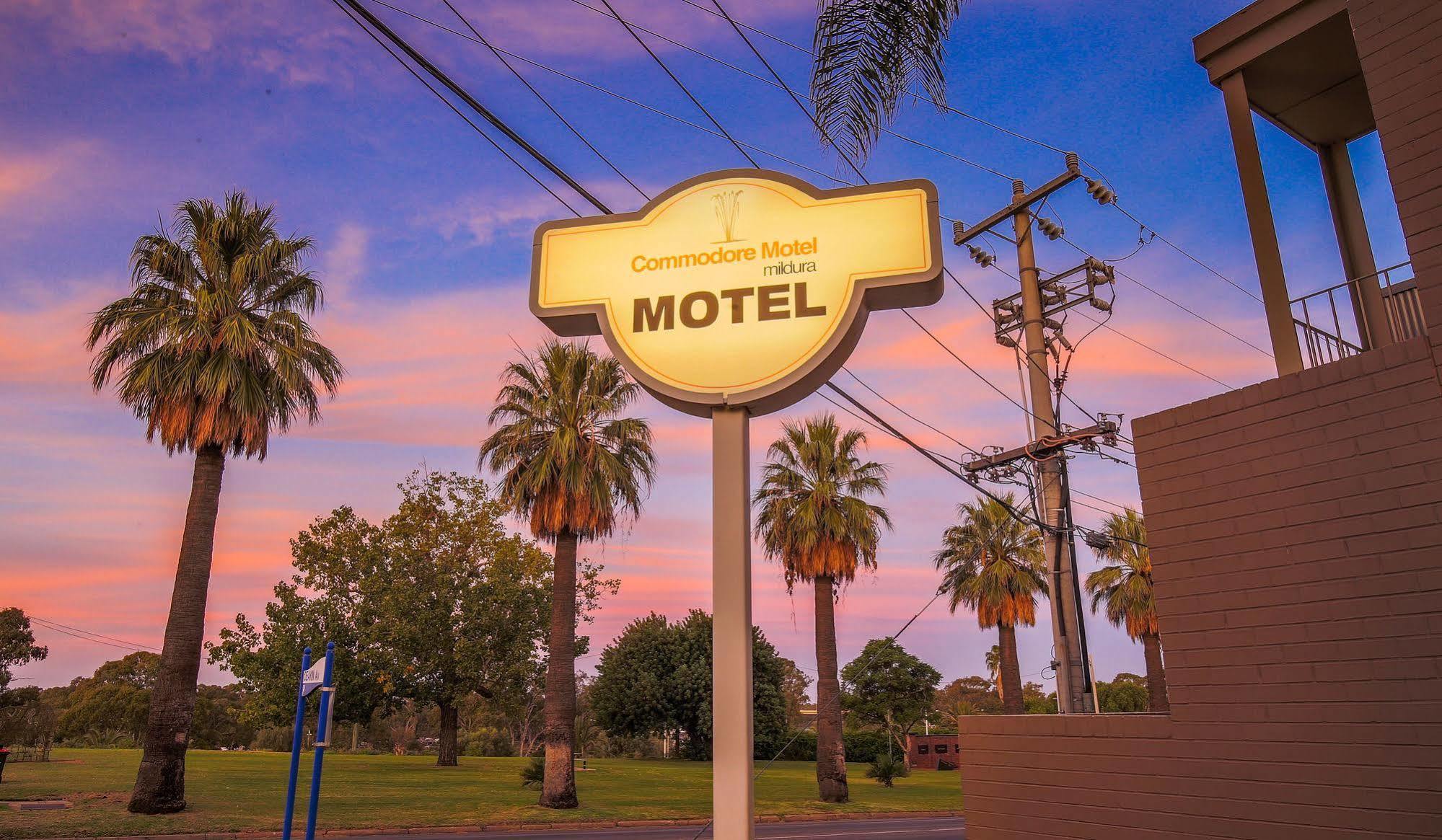 Commodore Mildura Motel Eksteriør bilde